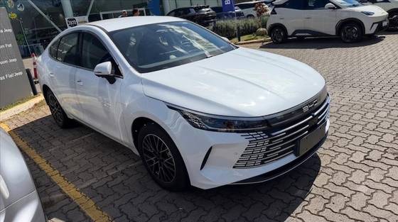 BYD KING 1.5 DM-I PHEV GS AUTOMÁTICO